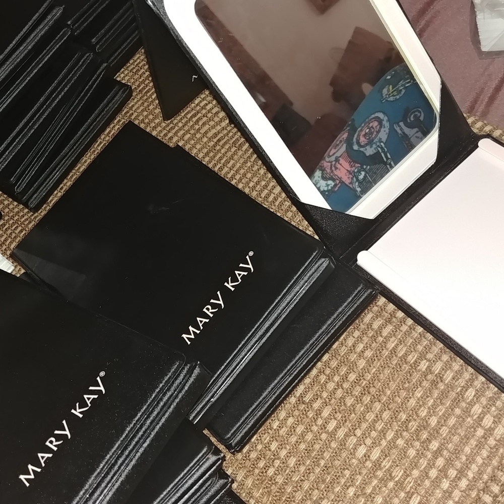 15 Mary Kay Mirror Cases